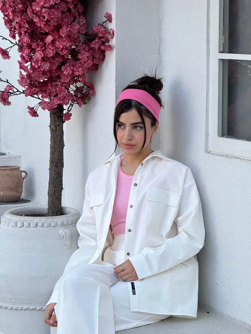 کت سفید